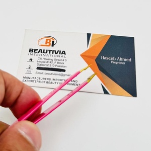 Pinzas para Cejas de Acero Inoxidable de Lujo, Color Rosa Intenso, Punta Inclinada, Ecológicas, Duraderas, con Diseño de Corazón y Logotipo Personalizado, Venta al Por Mayor - Product Image 4