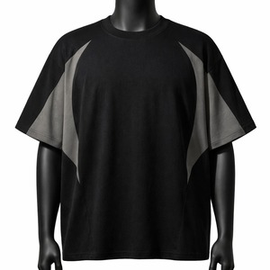 เสื้อยืดคอกลมแขนสั้นทรงปกติสำหรับผู้ชาย ผ้าเจอร์ซีย์คอตตอน 100% ดีไซน์สีตัดต่อแบบถัก ระบายอากาศได้ดี สวมใส่สบาย สีดำ สีเทา ดีไซน์เรียบง่าย - Product Image 1