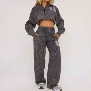 Conjunto de 2 piezas para mujer, estilo cropped, con efecto acid wash, OEM/ODM personalizado, sudadera con capucha y pantalones jogger, chándal. - Product Image 1