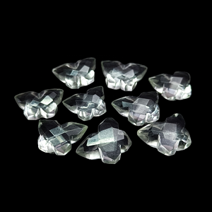 Cuarzo cristalino natural tallado a mano en forma de mariposa, abalorios de piedras preciosas sueltas, figuras de cuarzo transparente para la fabricación de joyería de cristal al por mayor. - Product Image 1