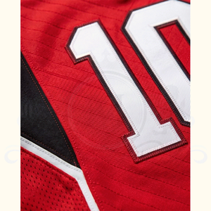 Ensemble d'uniformes de football américain pour hommes, rouge et noir, sans manches, col en V, évacuation de l'humidité, numéros d'équipe sublimés 10, taille élastique en maille - Product Image 4