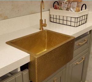 Évier de cuisine en laiton fait main, qualité supérieure, cuve profonde, finition élégante et durable, pour les acheteurs importateurs-exportateurs Alibaba mondiaux - Product Image 2