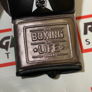 Gants de boxe en cuir véritable personnalisés « No Boxing No Life » pour l'entraînement et le sparring, avec fermeture auto-agrippante et à lacets, doigts entièrement couverts, vente en gros OEM - Product Image 5