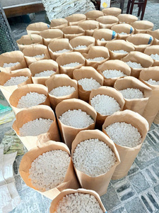 Wholesale Bulk Supply Non-GMO Sticky Rice Flour Bag IIGLOBAL BRAND Model IIG-CF01 25kg Vietnam Factory HACCP ISO Halal Certified - Product Image 4