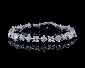 Pulsera de tenis con racimo de flores de moissanita y diamantes de corte princesa y redondo para mujer, de plata 925, pulsera fina para boda, regalo - Product Image 1
