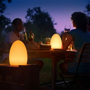 Lampe décorative LED en forme d'œuf, multicolore, à filament, en plastique, étanche pour extérieur, idéale pour jardin, veilleuse en forme de bouteille - Product Image 1