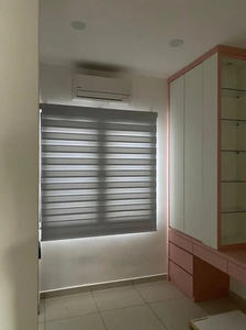 Stores enrouleurs zébrés double couche jour et nuit, occultants et filtrants la lumière, modernes, horizontaux, pour la décoration de salon - Product Image 5