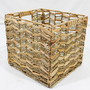 Cesta de Almacenamiento Plegable Cuadrada Hecha a Mano, Ecológica, de Jacinto de Agua, Organizador Personalizado para Sala de Estar - Product Image 1