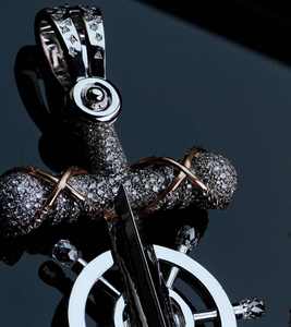 Colgante de letra inicial estilo Hip Hop plateado con diamantes VVS y moissanita baguette personalizada, joyería. - Product Image 2