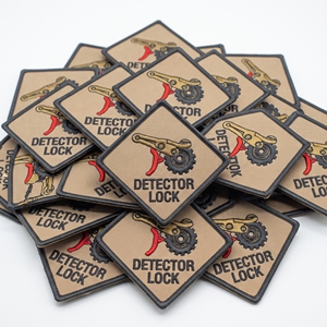 Parches bordados personalizados al por mayor para cerrajeros con detector de diamantes, insignias de ferretería a granel del fabricante - Product Image 1