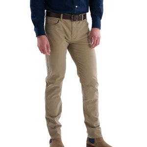 ชุดลำลองสุดเท่สำหรับผู้ชาย กางเกงชิโน่ทรงเข้ารูปทันสมัย เนื้อผ้าบางเบา ใส่สบายและอินเทรนด์ - Product Image 1