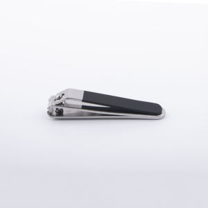 High Gloss Stainless Steel Nail Clippers 2pcs Size Non-slip Black Plastic Handle Sharp Tool for Cutting Nails Size Treatment - Product Image 5