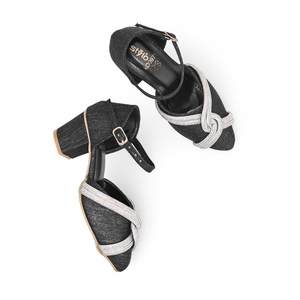 Girls <b>Black</b> Fancy <b>Pumps</b> KD0971 Style - Product Image 1