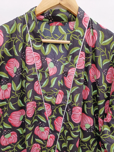 Bata Kimono de Algodón Suave y Transpirable con Estampado de Dibujos Animados Naaz Textile para Mujer, Camisón de Verano Hecho a Mano ODM con Cuello en V y Cintura Elástica - Product Image 3