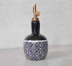 Nueva Botella de Cerámica Azul para Aceite de Oliva de 350 ml, Hecha a Mano, Hermética - Product Image 1