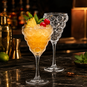 Verres à cocktail en borosilicate faits à la main de 310 ml, sans plomb, coupe Martini, verrerie de bar, réutilisables, vente en gros - Product Image 6