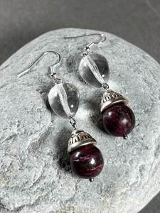 Boucles d'oreilles contemporaines en résine, faites à la main, bijoux botaniques en résine, boucles d'oreilles artistiques en résine époxy, boucles d'oreilles statement, résine florale de jardin - Product Image 5