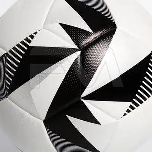 Ballon de football hybride personnalisé, couleur unie, nouveau style, haute qualité, pour usage extérieur, en promotion - Product Image 5