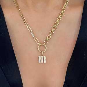 Pendentif Lettre Initiale Minimaliste, Bijou Fin de Luxe, Diamant de Laboratoire Rond Taille Pavé Scintillant, Charme Éclatant en Or Massif 14K 18K - Product Image 2