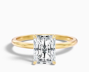 Bague de fiançailles et de mariage en moissanite taille radiant sertie griffe en argent sterling 925 plaqué or blanc, luxueuse, délicate et minimaliste - Product Image 4