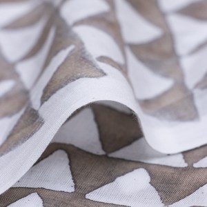 Tissu 100% Coton Imprimé à la Main au Bloc, au Mètre, Motif Floral Beige et Blanc, pour Robes, Kurta, Chemises, Décoration Intérieure, Matériel de Couture DIY - Product Image 2