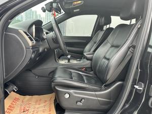 Vehículo Usado <span class=keywords><strong>Jeep</strong></span> <span class=keywords><strong>Grand</strong></span> <span class=keywords><strong>Cherokee</strong></span> Limited 4WD Diésel SUV <span class=keywords><strong>2015</strong></span> - Product Image 6