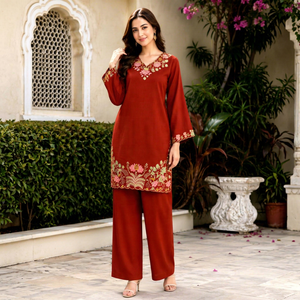 Kurti pour femmes, rouge, brodé de fleurs, coupe ample, style ethnique traditionnel, vêtements décontractés, mode Inde Pakistan, longueur cheville - Product Image 1