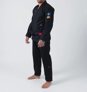 ชุดคาราเต้แบบเบา น้ำหนัก 450 กรัม ผลิตในปากีสถาน ผ้าฝ้าย 100% ระบายอากาศได้ดี สำหรับทั้งชายและหญิง สีน้ำเงิน ดำ ขาว คิโมโน - Product Image 2