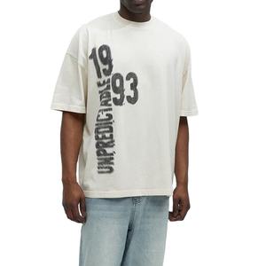 T-shirt homme col rond 100% coton haute qualité, personnalisable avec logos par transfert thermique, style décontracté, vintage, marque blanche. - Product Image 1