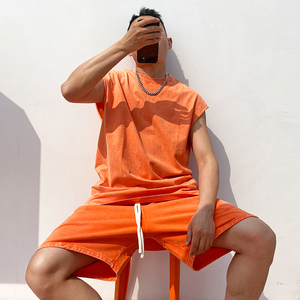 Ensemble T-shirt et short unisexe personnalisé délavé à l'acide, ensemble deux pièces oversize vierge pour hommes - Product Image 3