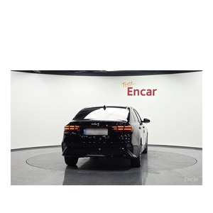 Para Kia K3 1.6 2022/7, Emisión Euro V, Volante a la Izquierda, Asientos de Cuero, Cámara Trasera - 22.078 km - Product Image 4