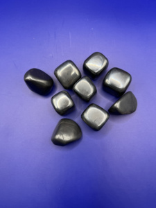 หินฮีมาไทต์ธรรมชาติสลักตามหลักฮวงจุ้ยหิน | คริสตัลพื้นเรียบสำหรับการป้องกันการรักษาและจิตวิญญาณ - Product Image 6