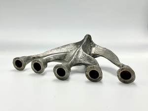 Candelabro Metálico de Cinco Brazos - Centro de Mesa Artesanal, Ecológico y Duradero para Navidad - Product Image 5