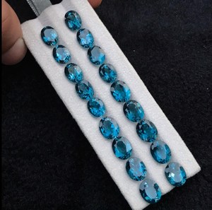 Émeraude naturelle taille brillant à facettes, pierre brute nette, or 14 carats, pour la création de bijoux classiques d'anniversaire pour femme - Product Image 5