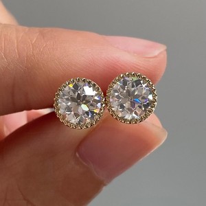 ต่างหูเพชร VVS Diam VVSER1002 รุ่นพิเศษ เงินแท้ S925 เพชรเลี้ยงในห้องปฏิบัติการ ทรงเม็ดเดี่ยว ขอบมิลเกรน ชุบโรเดียม IGI - Product Image 1