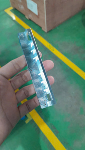 Piezas de Torneado CNC de Alta Precisión de Vietnam, Componentes Metálicos Personalizados con Certificado de Material - Product Image 2