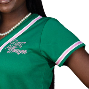 Camiseta de Béisbol Personalizada Verde para Mujer con Bordado, Manga Corta, Cierre de Botones, Ribete Rosa y Blanco, Número 08, Ropa Deportiva Informal - Product Image 2