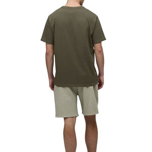 Shorts décontractés pour hommes 2026 de qualité supérieure, fabriqués avec un matériau respirant et léger pour un confort quotidien, offrant une coupe décontractée - Product Image 2