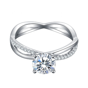Anillo Solitario de Lujo con Corte Brillante Redondo, Anillo de Diamante Moissanite VVS, Anillo de Compromiso Vintage, Joyería Fina con Certificado IGI - Product Image 2
