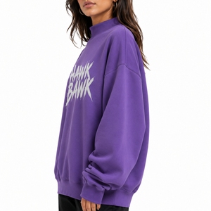 Sweat-shirt à col roulé pour femme, tissu doux et chaud de qualité supérieure, style streetwear, coupe ample, épaules tombantes, design personnalisé OEM - Product Image 3