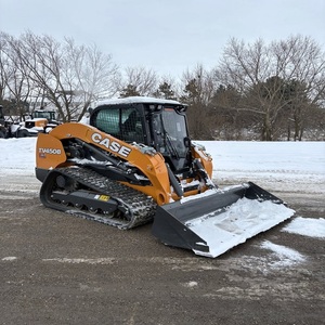 Chargeuse compacte haute performance avec une forte capacité de levage pour les applications de construction, d'aménagement paysager et agricoles - Product Image 4