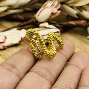 Nouvelle Arrivée Bague Serpent en Laiton, Bagues Animaux Gothiques pour Femme, Plaqué Or 18 carats, Bijoux Punk, Bague Statement Biker, Vente en Gros/OEM/ODM - Product Image 4