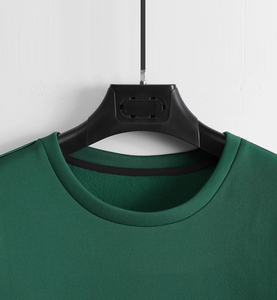 เสื้อสเวตเตอร์คอกลมทรงหลวม คุณภาพสูง สีพื้น หนา เหมาะสำหรับผู้ชาย สวมใส่สบายๆ สำหรับกิจกรรมกลางแจ้ง - Product Image 5