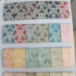 Fil à broder en polyester durable pour machine et broderie à la main, couleurs vives, résistant à la décoloration, pour vêtements et textiles de maison - Product Image 1