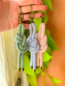 Knot Design Macrame <b>Key</b> Chain Handmade Boho Style Decorative Keyring for Bags <b>Purse</b> Car Hanging Gift Accessory Home Decor - Product Image 3