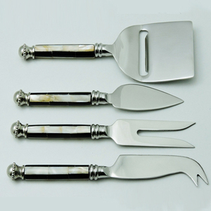 Ensemble de 4 ustensiles à fromage en acier inoxydable avec manche en résine ivoire, outils de service, sans danger pour les aliments, lavage à la main uniquement - Product Image 4