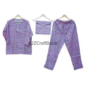 Ensemble pyjama imprimé à la main en coton 100% pur, col rond, pour femmes et filles, très demandé - Product Image 1