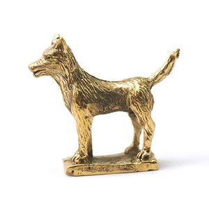 Sculpture de chien en laiton pour la décoration d'étagères, centre de table et collection de décoration intérieure haut de gamme - Product Image 2