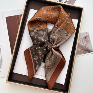 Écharpe carrée à imprimé floral pour femmes, foulard en satin doux, bandeaux pour cheveux, ruban, bandeau, bandana 70X70CM - Product Image 4