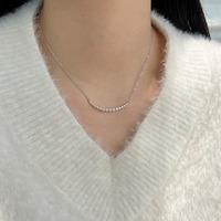 Collier avec pendentif souriant en moissanite couleur D VVS1 sur chaîne en argent sterling 925, bijoux raffinés pour femmes, à porter au quotidien